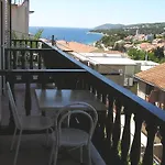 La Casa Di Elisa 3* هفار
