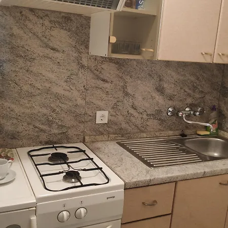 La Casa Di Elisa Πανσιόν Χβαρ