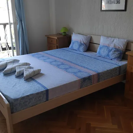 Πανσιόν La Casa Di Elisa Χβαρ