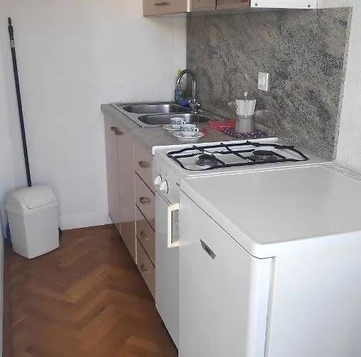 Pensión La Casa Di Elisa 3*