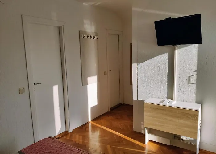 Pensión La Casa Di Elisa 3*