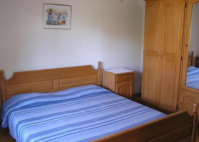 La Casa Di Elisa Pensión 3*